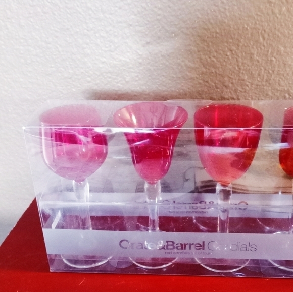 Crate & Barrel Red Cordials Set/4 Liquor Glasses Mini Size Gift - Picture 5 of 13